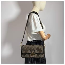 Fendi-Baguette Medium FF Tridimensional Jacquard Fabric 2-Ways Baguette Bag Brown-Brown