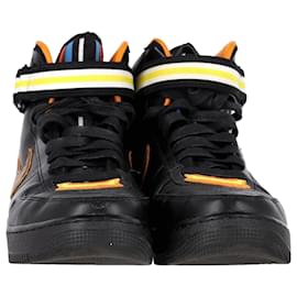 Nike-Nike x Ricardo Tisci Air Force 1 Mid Sneakers in Black Leather-Black