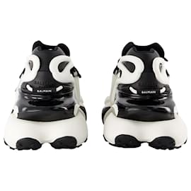 Balmain-Einhorn-Sneaker – Balmain – Leder – Schwarz/ Nicht-gerade weiss-Weiß
