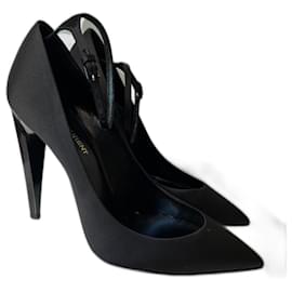 Yves Saint Laurent-YSL-Pumps-Schwarz