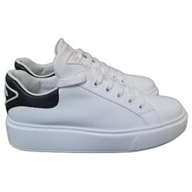 Prada-Sneakers-Bianco