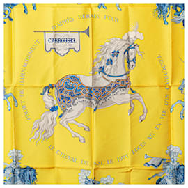 Hermès-Bufanda de seda amarilla con carrusel de Hermès-Otro