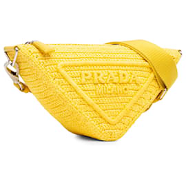 Prada-Prada – Dreieckige Umhängetasche aus gelbem Bast-Gelb