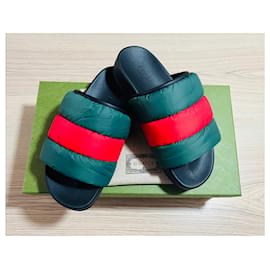 Splendidi sandali Gucci Nero Rosso Verde chiaro