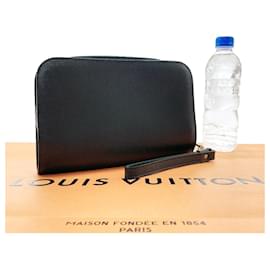 Louis Vuitton-Louis Vuitton Baikal Leather Clutch Bag M30184 in good condition-Other