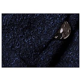 Chanel-Giacca in tweed blu con bottoni CC-Blu