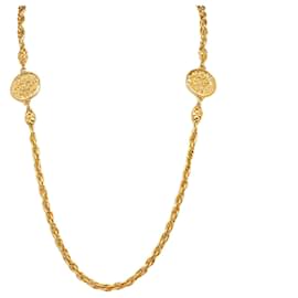 Chanel-Colar Medalhão Chanel CC Ouro-Dourado