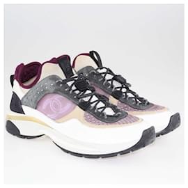 Chanel-Mehrfarbige niedrige CC-Sneakers von Chanel-Mehrfarben