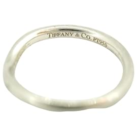 Tiffany & Co-Tiffany & Co Curved band-Silvery