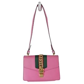 Gucci-Bolso de hombro Sylvie de piel-Rosa