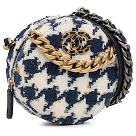 Chanel-Chanel White Tweed 19 Round Clutch with Chain-White