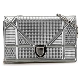 Dior-Petit sac à rabat Diorama en micro Cannage métallisé argenté Dior-Argenté