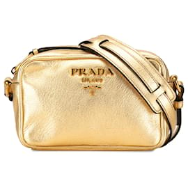 Prada-Prada Gold City Kameratasche aus Kalbsleder in Metallic-Optik-Golden