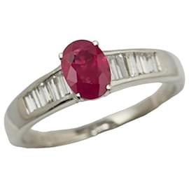 & Other Stories-Other Platinum Diamond & Ruby Ring Metal Ring in Excellent condition-Other