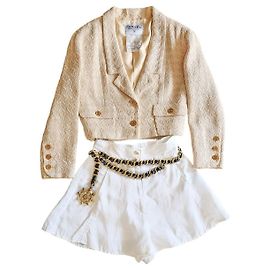 Conjunto da coleção Chanel de 1993 Branco Bege
