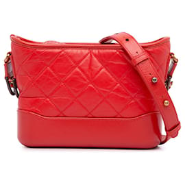 Chanel-Rote kleine Gabrielle-Umhängetasche aus Lammleder von Chanel-Rot