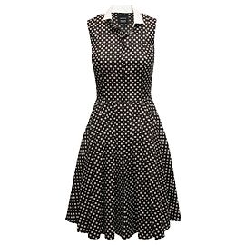 Robe trapèze noire et blanche Akris à pois taille US 4 Noir