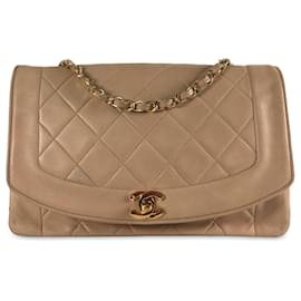 Chanel-Bolso bandolera mediano con solapa Diana de piel de cordero Chanel beige-Beige