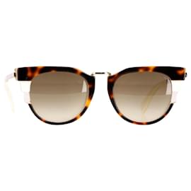 Fendi-Fendi Tortoise-Shell Cat-eye Sunglasses in Brown Acetate-Brown