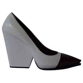 Céline-Décolleté con zeppa Celine Cap Toe in pelle bianca-Bianco