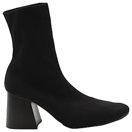 Céline-Stivaletti Celine Soft Ballerina Sock in maglia di viscosa nera-Nero