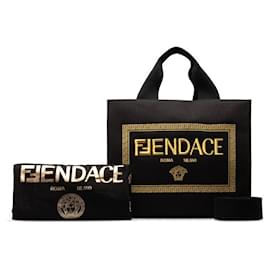 Fendi-Fendi Bolso tote convertible de lona Fendi x Versace Fendace 8BH395 En muy buenas condiciones-Otro