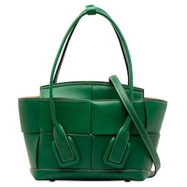 Bottega Veneta-Bottega Veneta Maxi Intrecciato Arcotote Bag  Leather Handbag in Good condition-Other