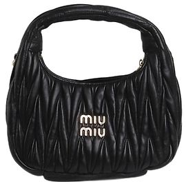 Miu Miu Mini-sac hobo en cuir nappa matelassé Wander noir Noir