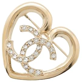 Chanel-Chanel Gold CC Heart Rhinestone Brooch-Golden