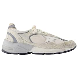 Golden Goose Deluxe Brand-Tênis Running Dad - Marca Golden Goose Deluxe - Couro - Branco/prata-Branco