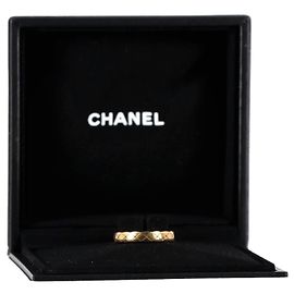 Chanel Mini Coco Crush Ring in 18k Goldmetall Gelb Kamel