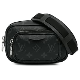 Louis Vuitton-Louis Vuitton Schwarzes Monogramm Eclipse Taigarama Outdoor-Beutel-Schwarz