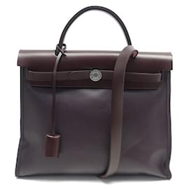 Hermès-NEUE HERMES HERBAG HANDTASCHE 31 SCHULTERHANDTASCHE AUS CANVAS UND CASSIS-LEDER MIT REISSVERSCHLUSS-Bordeaux