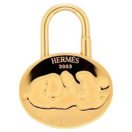 Hermès-BIJOU DE SAC HERMES CADENAS ANNEE MEDITERANNEE 2003 EN METAL DORE BAG CHARM-Doré