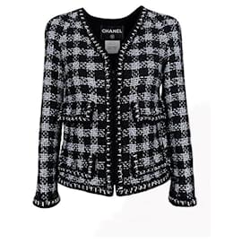Chanel-Nueva chaqueta de tweed negro con botones de joya CC.-Negro