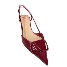 Valentino Garavani-VALENTINO GARAVANI DÉCOLLETÉ SLINGBACK VLOGO SIGNATURE IN LACKLEDER 40MM-Bordeaux