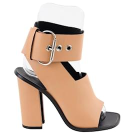 Céline-Talons en cuir-Beige