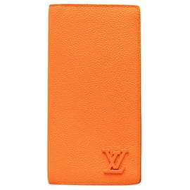 Louis Vuitton-Louis Vuitton Portefeuille Brazza-Orange