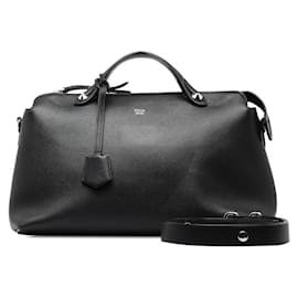 Fendi-Fendi Large By The Way Boston Bag Sac à bandoulière en cuir en excellent état-Autre