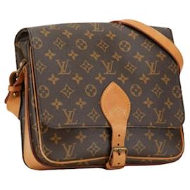 Louis Vuitton-Louis Vuitton Cartouchière 26 Canvas Shoulder Bag M51252 in good condition-Other