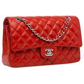 Chanel-Rabat doublé en cuir d'agneau classique rouge moyen Chanel-Rouge