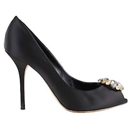 Dolce & Gabbana-Tacones negros-Negro