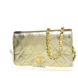 Chanel-Portafoglio Chanel su catena-D'oro