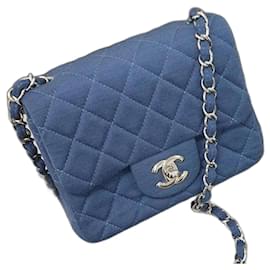 Chanel-Bolsa de aba mini em tecido azul Chanel-Azul