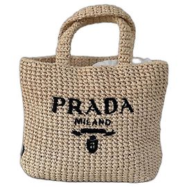 Borsa mini tote Prada in rafia Beige