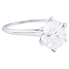 inconnue-White gold and platinum solitaire, 2,17 Cts.-Other