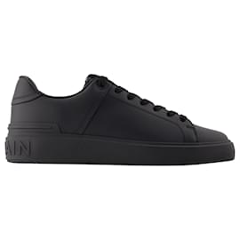Balmain-B-Court Sneakers - Balmain - Leather - Black-Black
