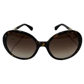 Chanel-Chanel Oversized getönte Sonnenbrille Kunststoff Sonnenbrille 5353-A in gutem Zustand-Andere