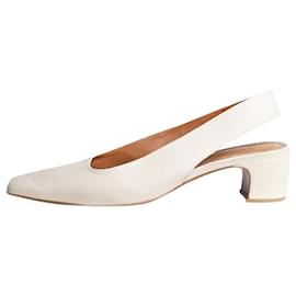 By Far-Neutrale Slingback-Pumps aus Leder – Größe EU 40-Andere