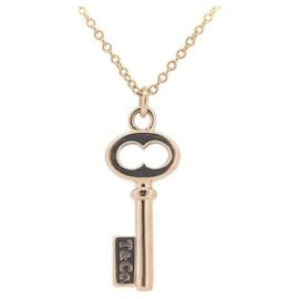 Tiffany & Co-TIFFANY & CO 18k Gold Oval Key Pendant Necklace Metal Necklace in Excellent condition-Other